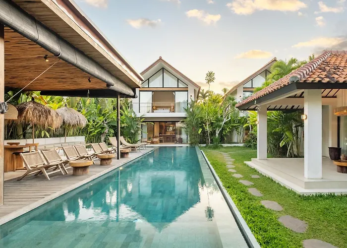 Lexington Palace - 6br Ungasan Villa