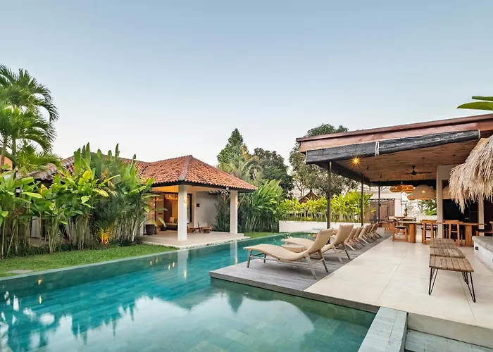 Lexington Palace - 6br Ungasan Villa Uluwatu