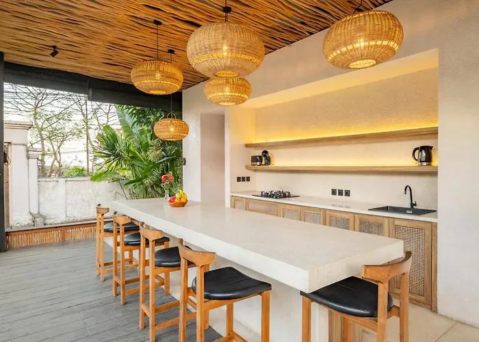 Lexington Palace - 6br Ungasan Uluwatu