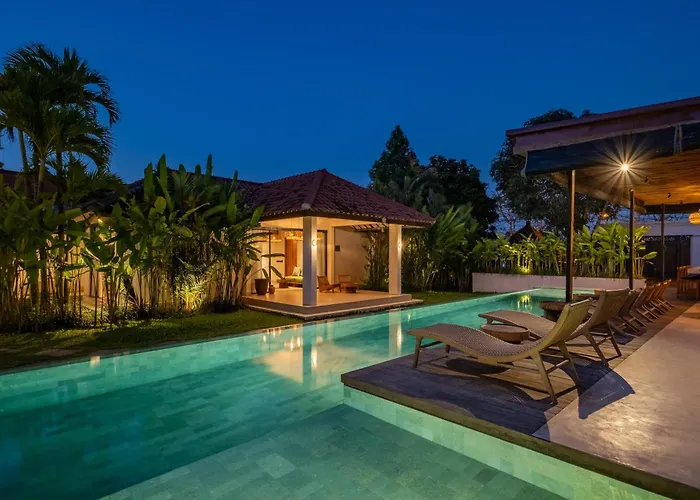 Lexington Palace - 6br Ungasan Villa Uluwatu